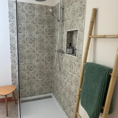 Otroischenes - Au Calme Avec Privatif *