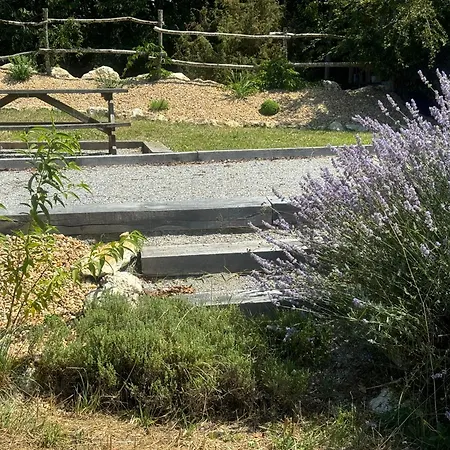 Otroischenes - Au Calme Avec Privatif *